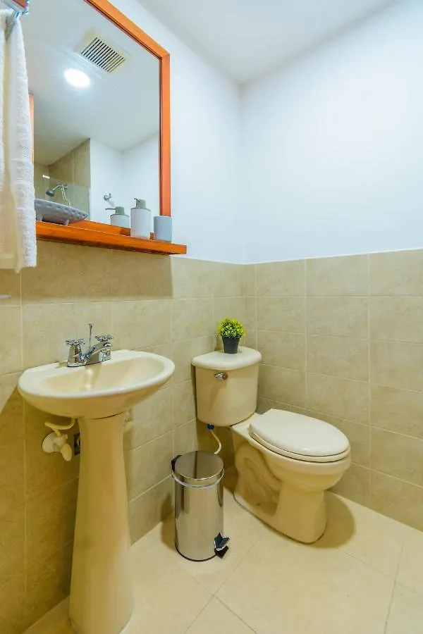 Modern Apartment Ultra Fast Internet In El Poblado 메딜린 0*,